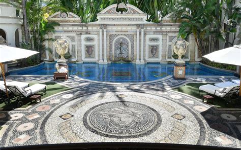 villa di versace miami beach|villa casa casuarina miami beach.